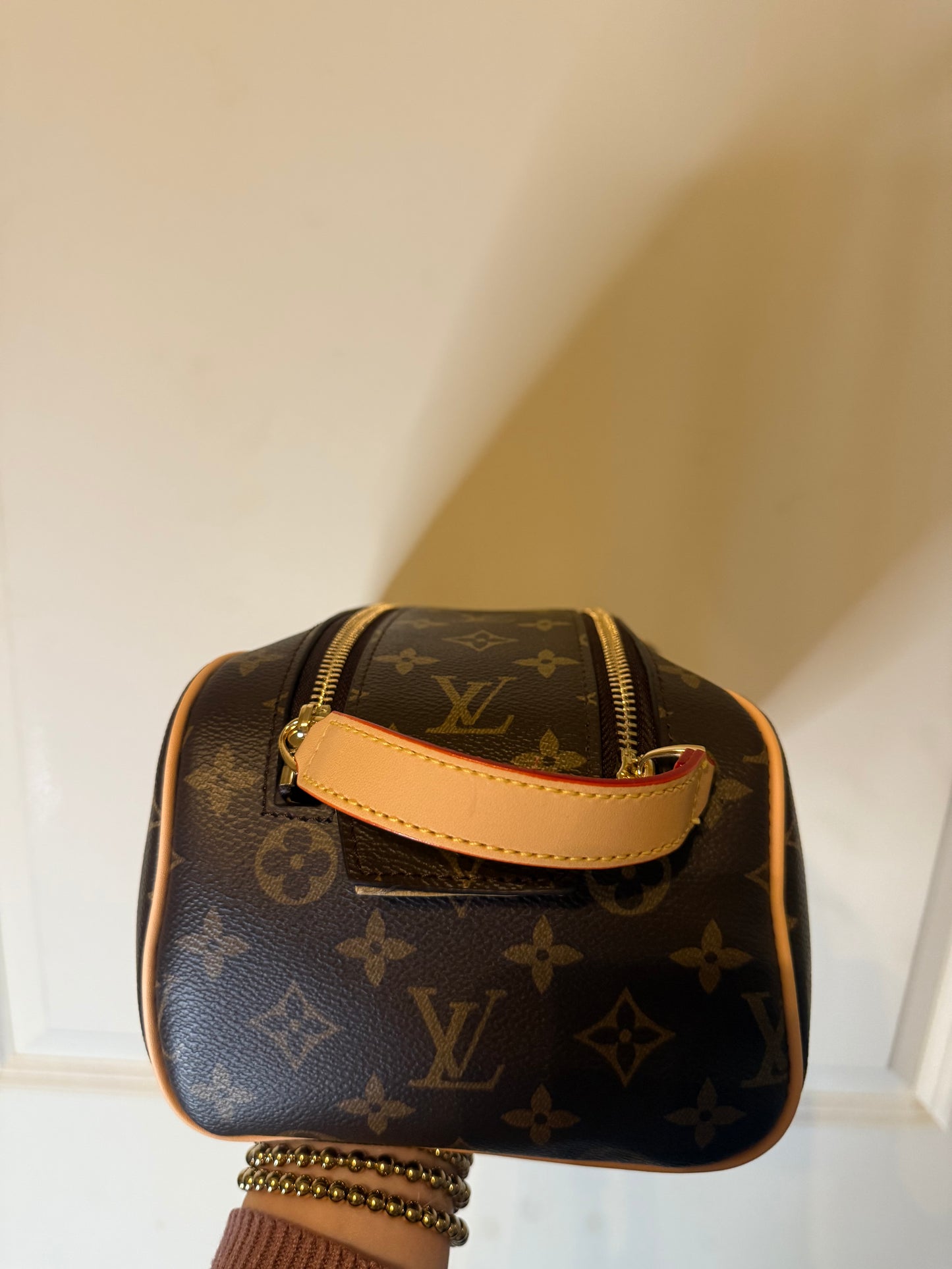 Zip Up Makeup Bag